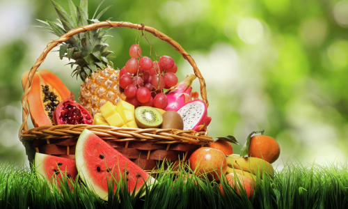 Когда есть фрукты: главная ошибка, которая превращает витамины в токсины